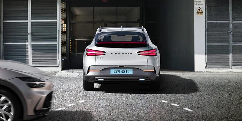 genesis-kr-technology-g70-desktop-800x400-ko.jpg